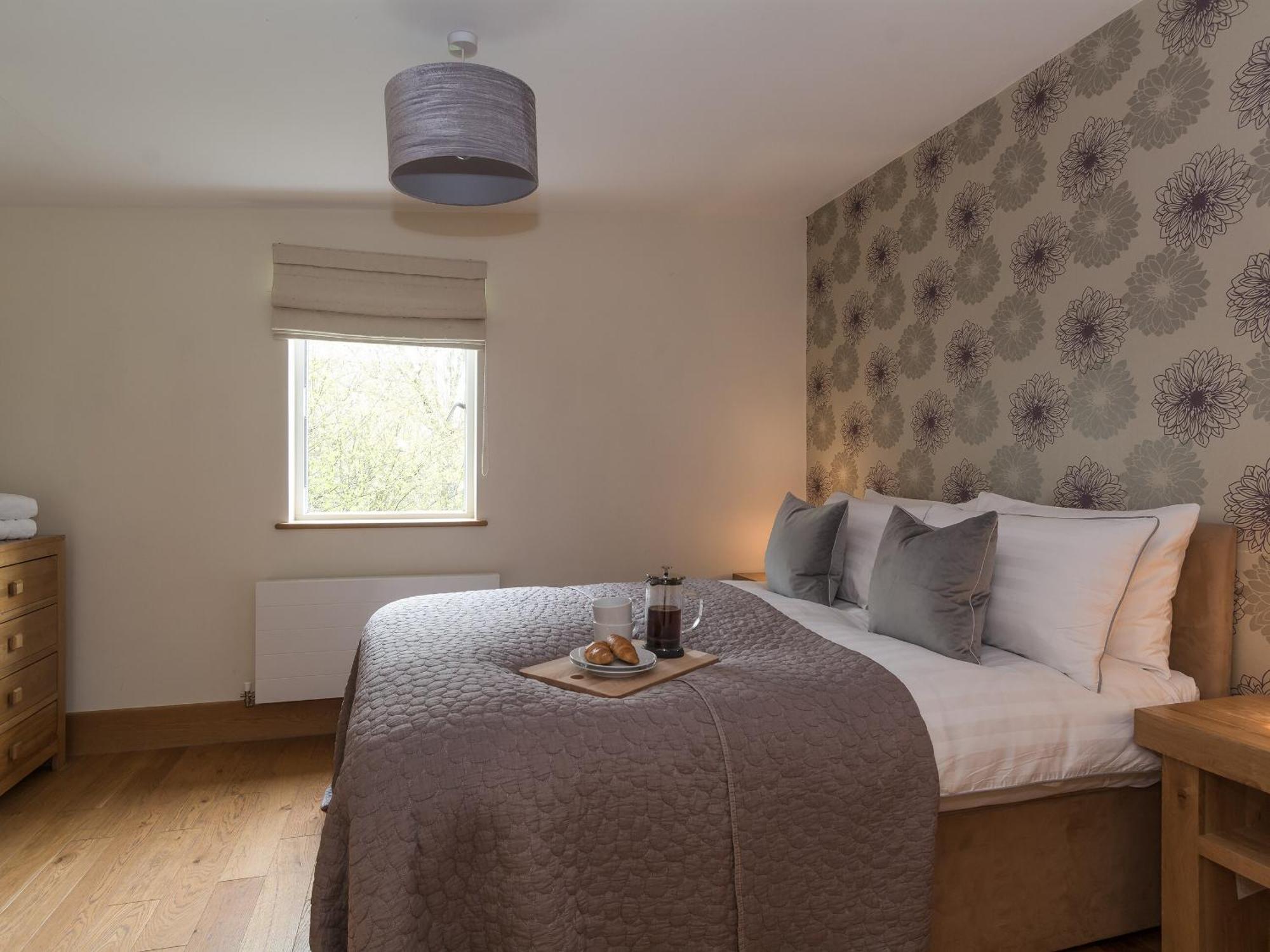 Coot Lodge Somerford Keynes Ngoại thất bức ảnh